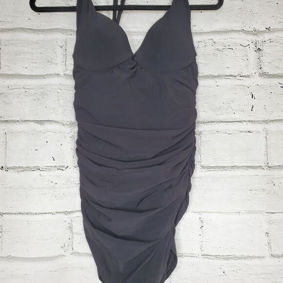 Natori Black one piece Ruched plunge Bathing Suit size 8 b/c halter top - Picture 5 of 10